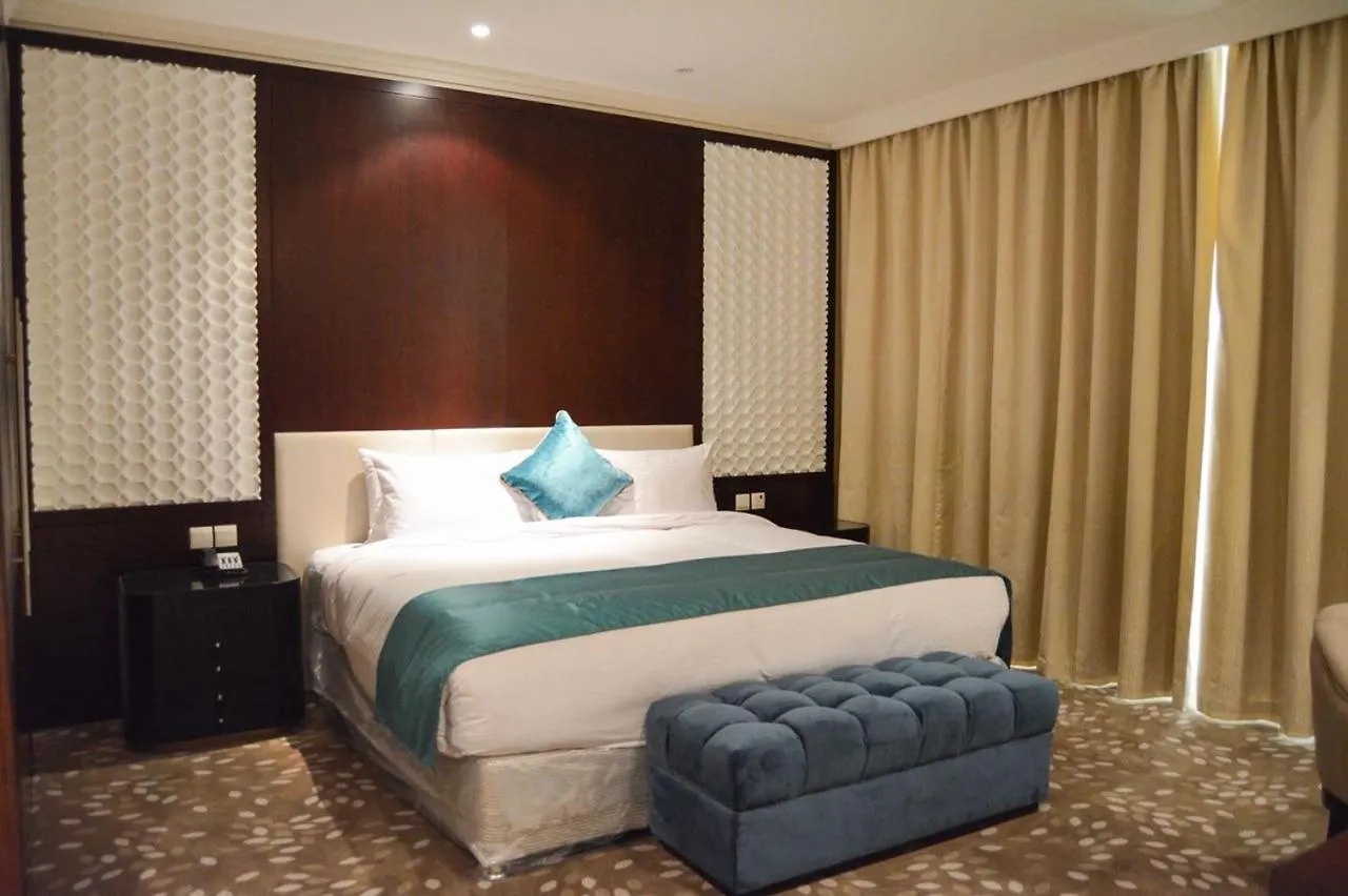 Grand Mercure Hotel Dubái 5*,  Emiratos Árabes Unidos